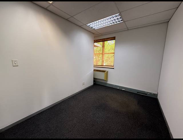 914M² OFFICE TO LET IN RIVIERA